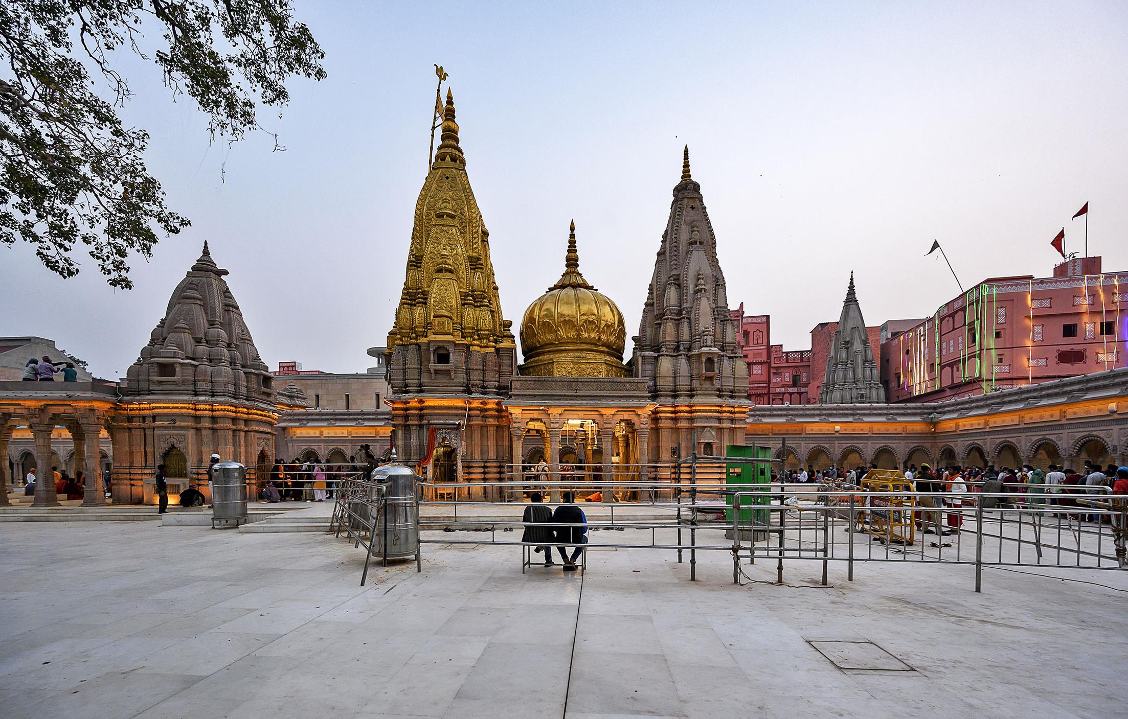 Kashi Viswanath Temple